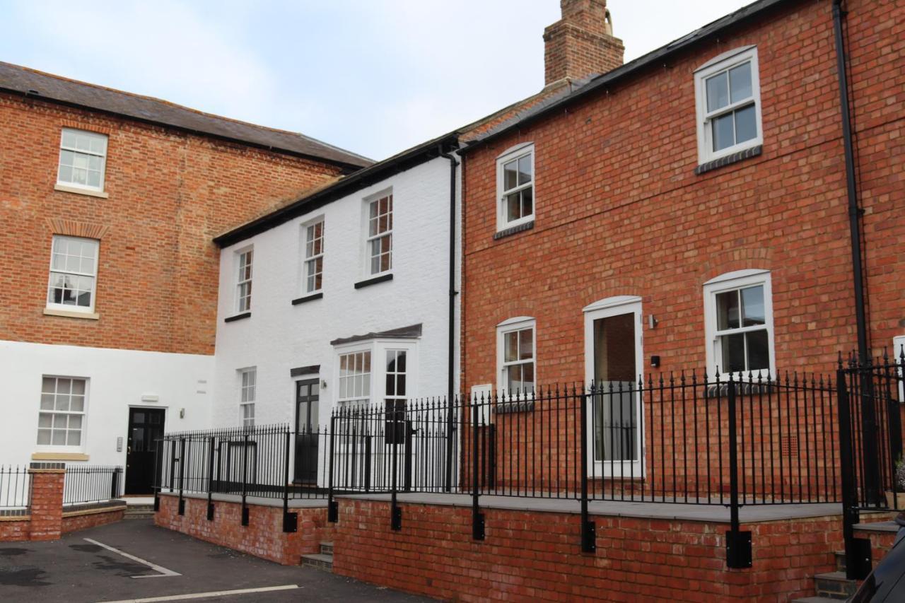 Canal View Cottage With Log Fire & Parking 블리스워스 외부 사진